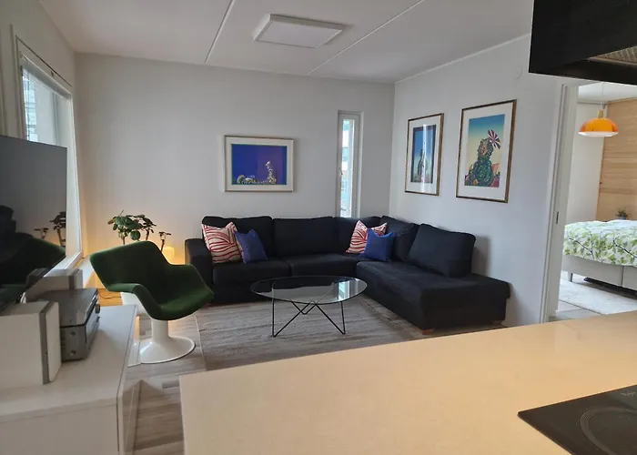 شقة Bright, Big With Own Sauna & Balcony *