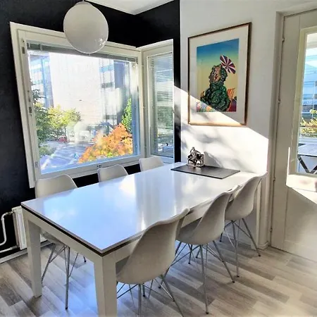 Bright, Big With Own Sauna & Balcony * Helsinky